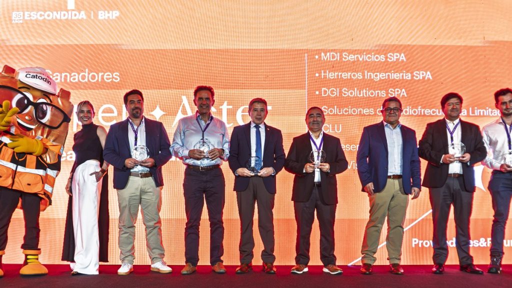 Ganadores Open Aster de Escondida BHP: MDI Servicios SPA, Herreros Ingenieria SPA y DGI Solutions SPA